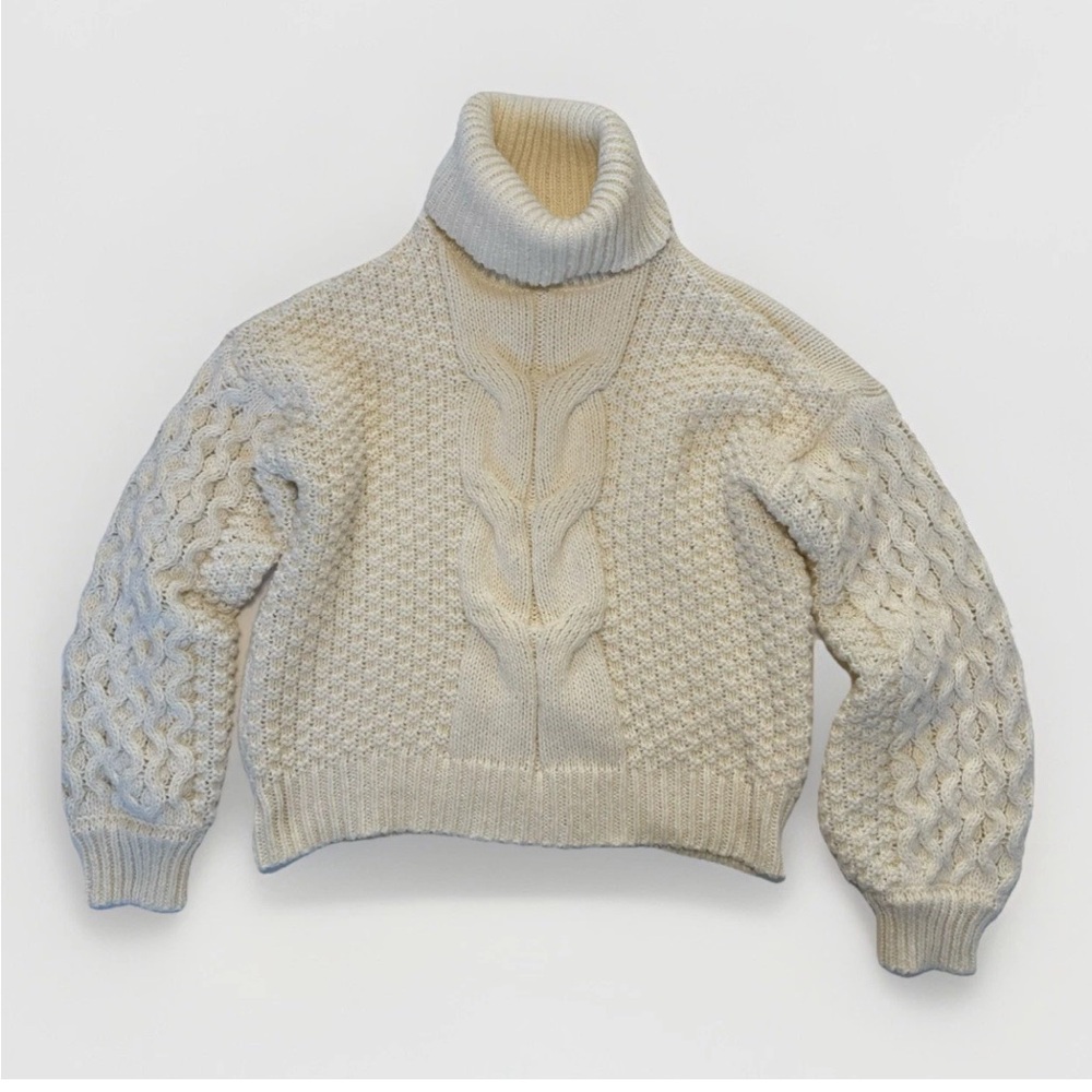 Woven Heart Chunky Thick Cable Knit Turtleneck Beige Crop‎ Sweater Small